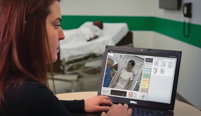 使用vsim的妇女哺乳显示3d患者的护理