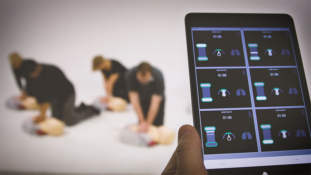 小安妮QCPR교육시연