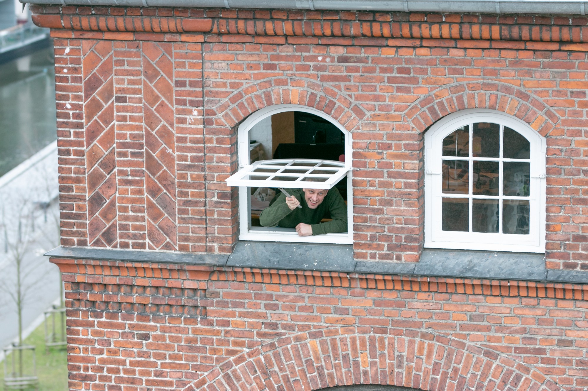 Laerdal Denmark window